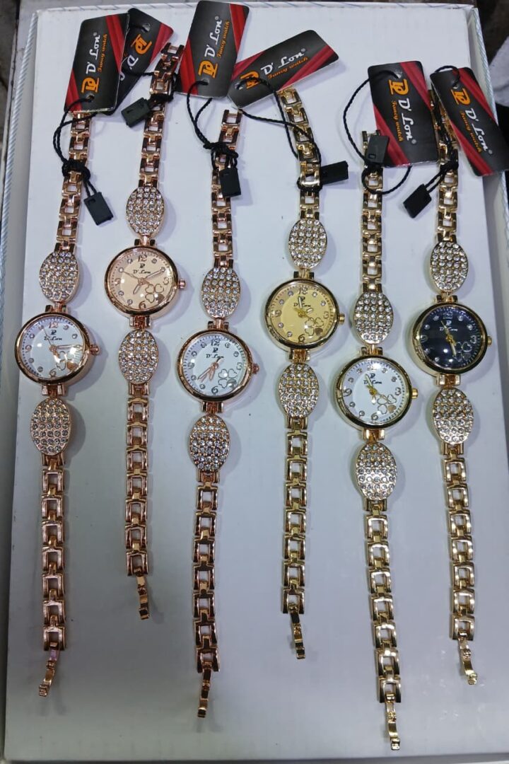 Fancy Ladies Analog Watch Premium Quality by Simmy G